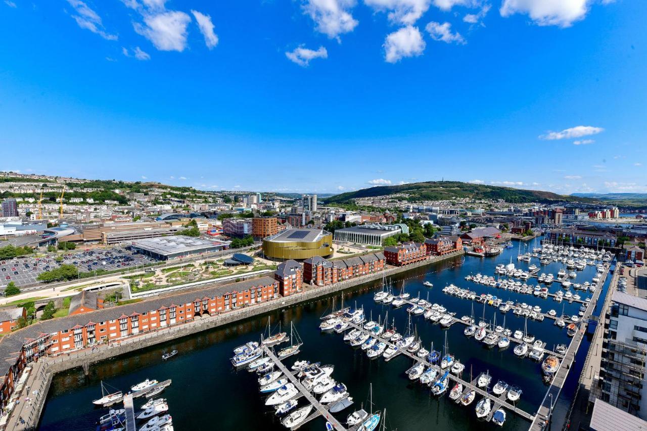 Just Stay Wales - Meridian Tower Marina & City View - 2 Bed Apartment Swansea Exterior foto